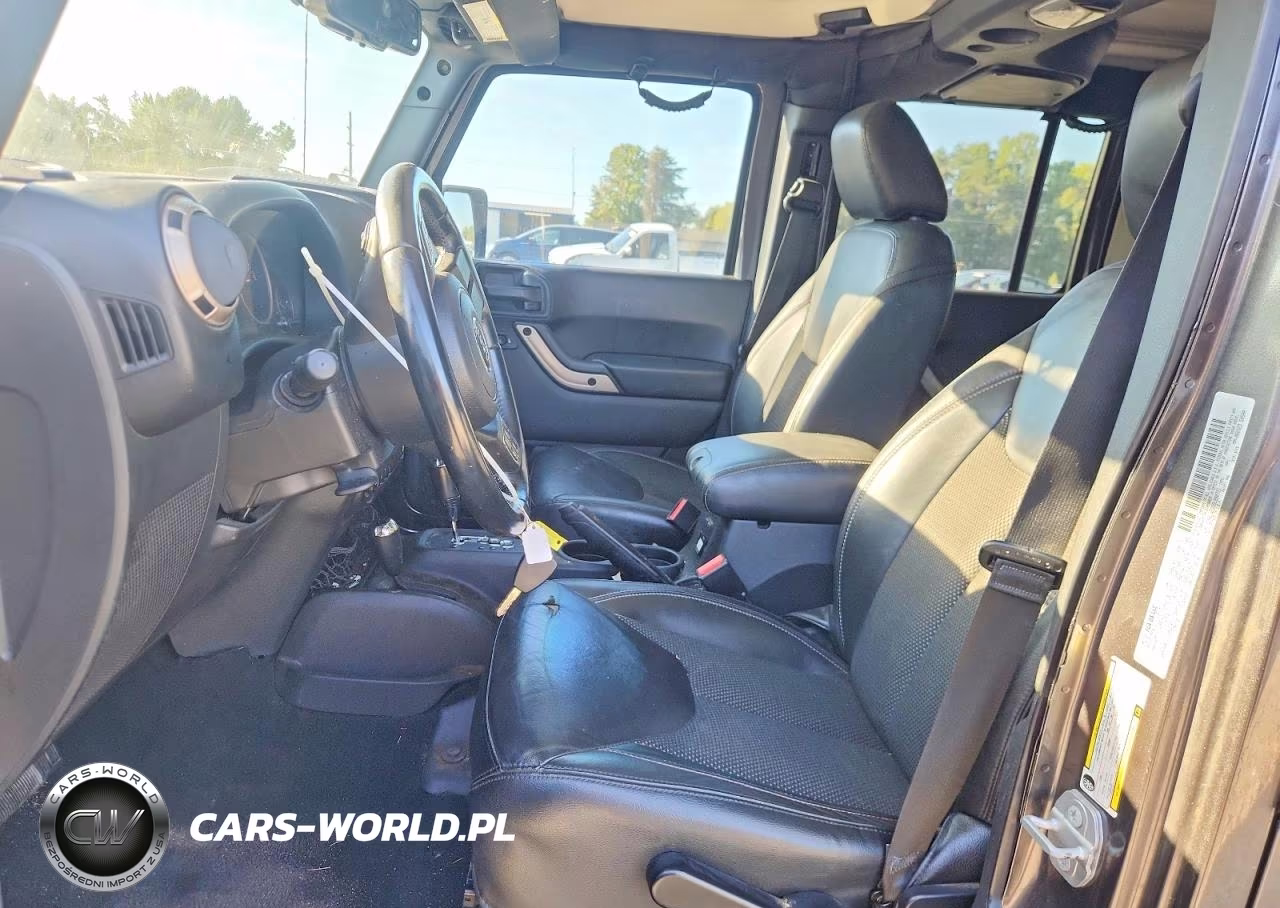 2016 Jeep Wrangler Unlimited Sahara VIN:1C4BJWEG5GL288721 - 7