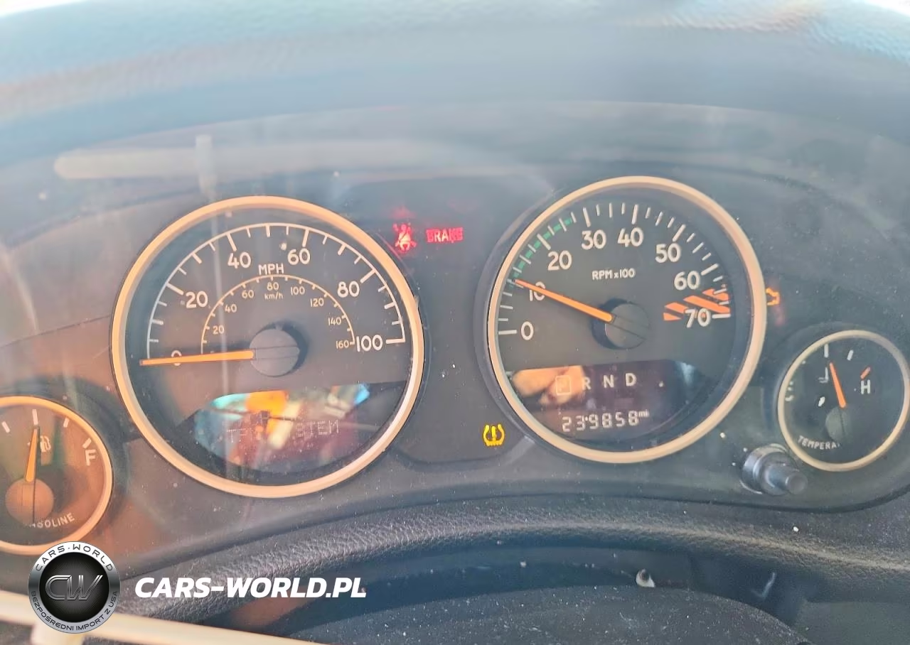 2016 Jeep Wrangler Unlimited Sahara VIN:1C4BJWEG5GL288721 - 9