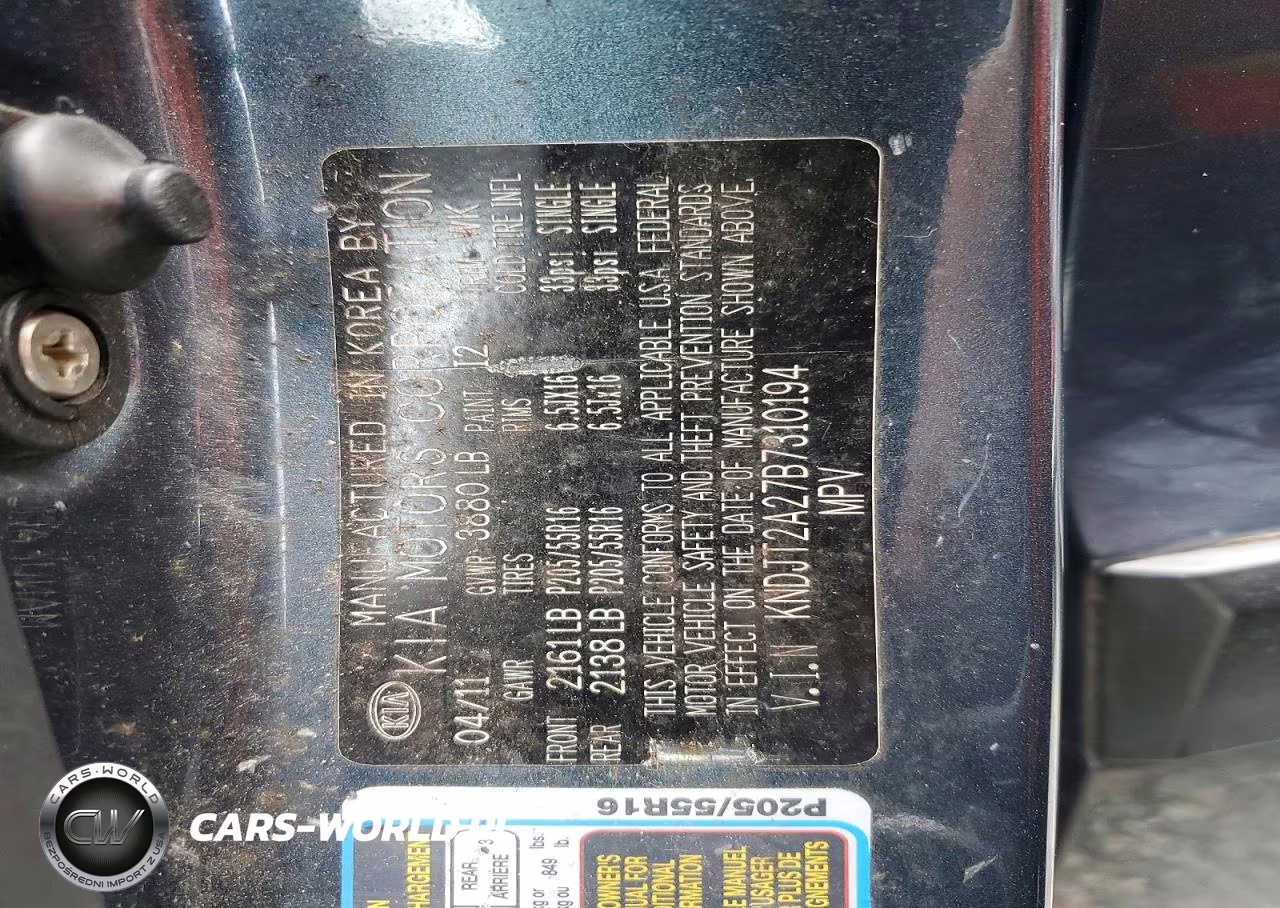 2011 Kia Soul + VIN:KNDJT2A27B7310194 - 14
