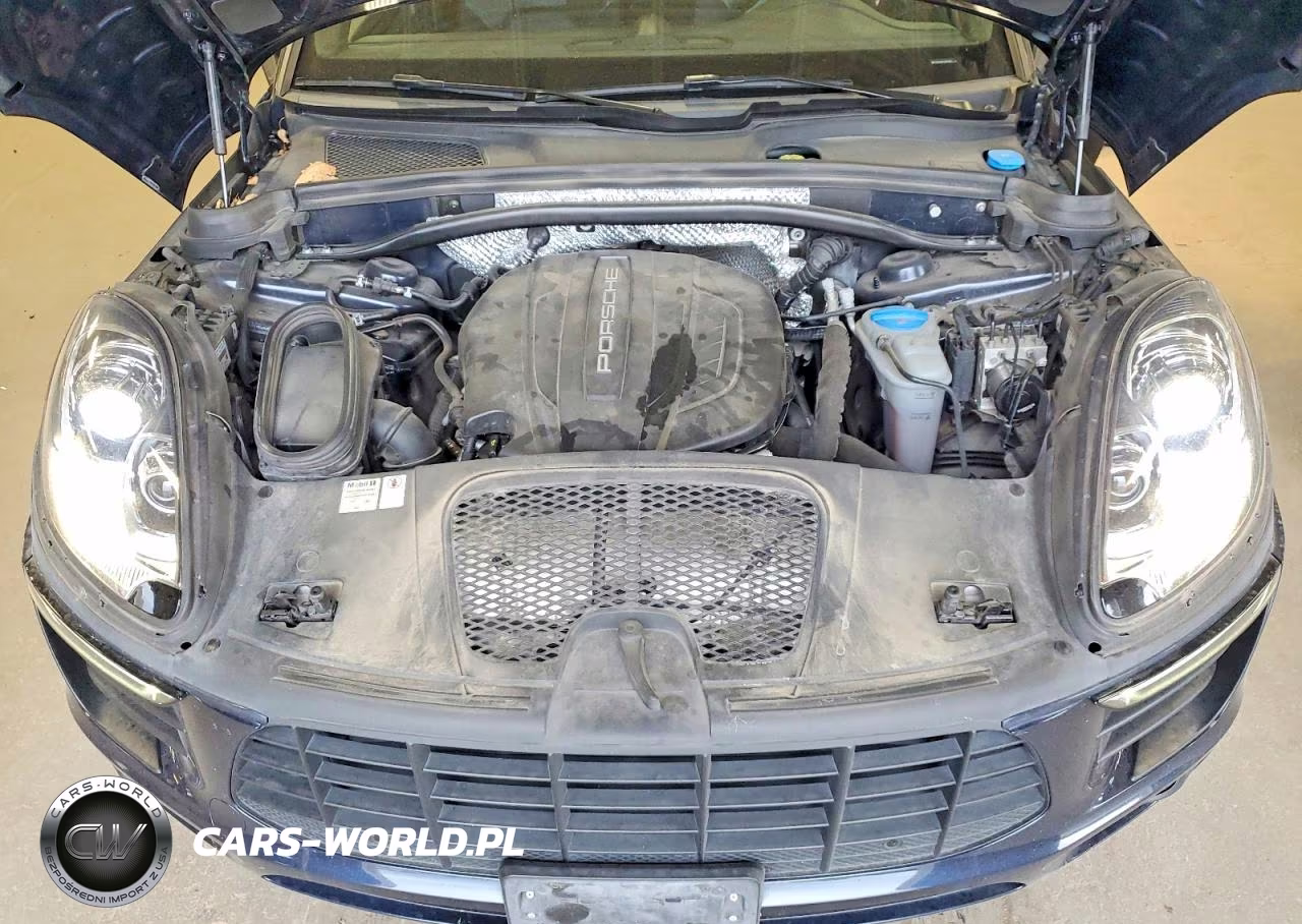 2018 Porsche Macan VIN:WP1AA2A55JLB12055 - 11
