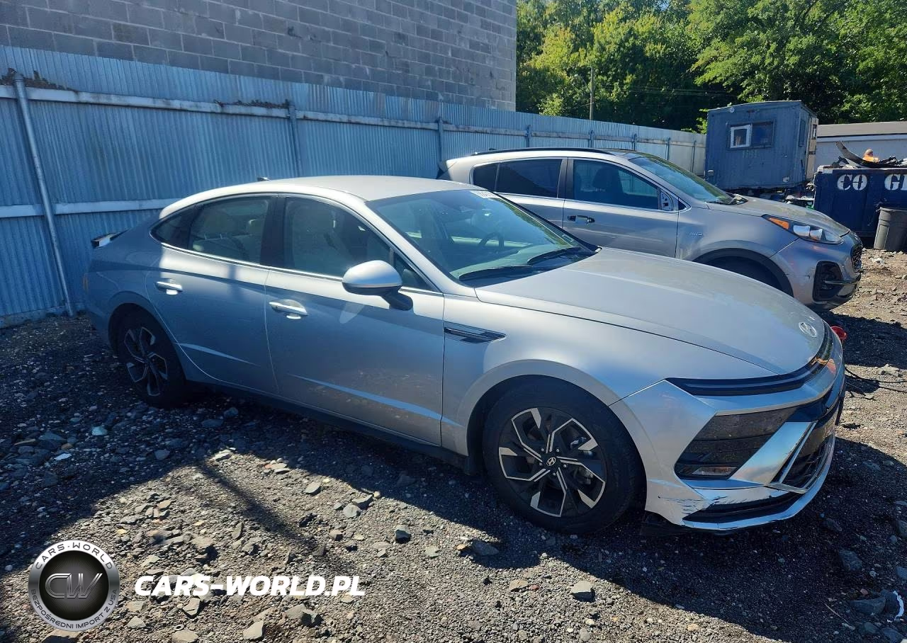 2024 Hyundai Sonata Sel VIN:KMHL64JA2RA418394 - 4