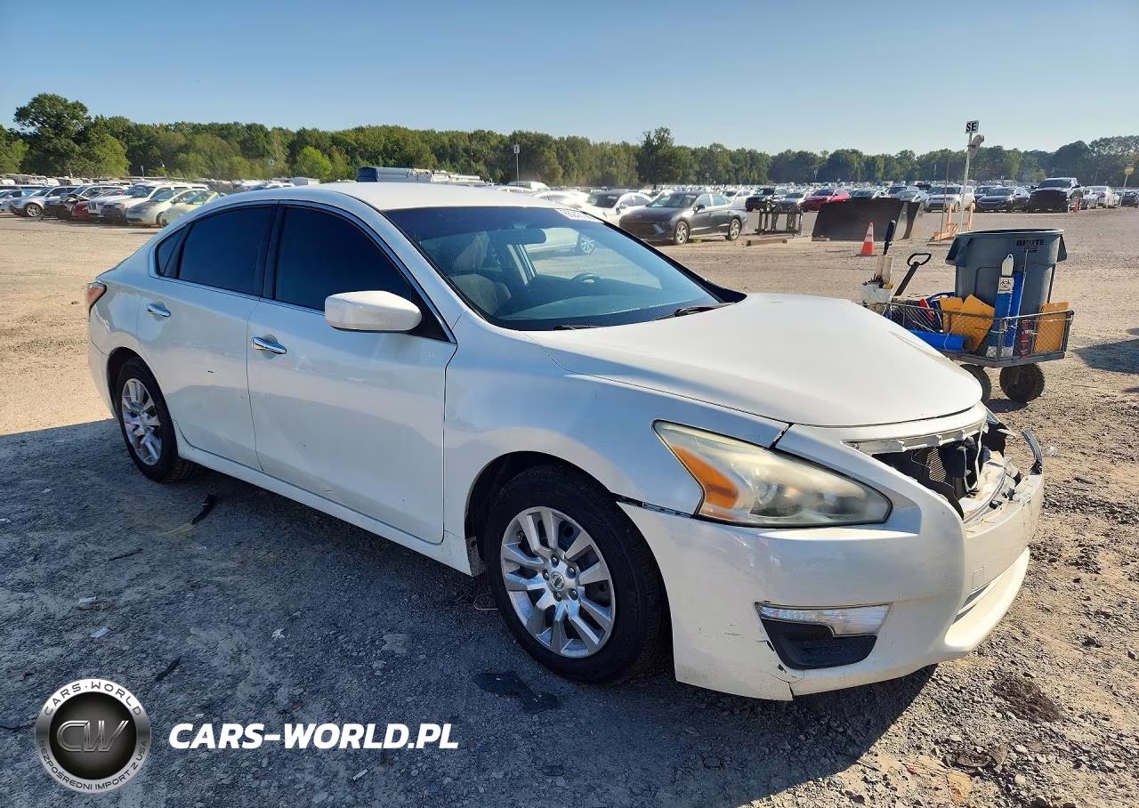 2014 Nissan Altima 2.5 VIN:1N4AL3AP8EN336987 - 4