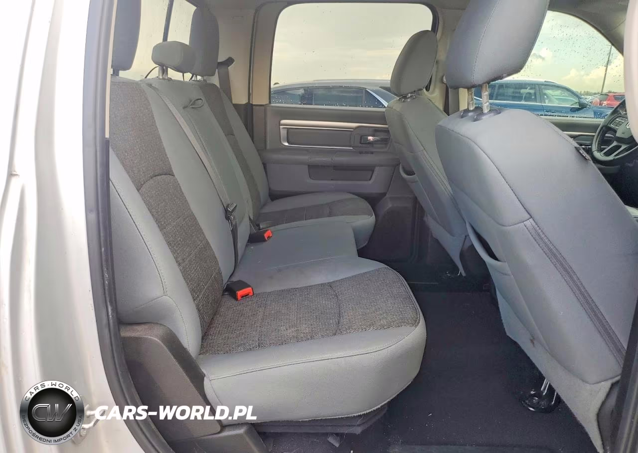 2019 Ram 1500 Classic Slt VIN:1C6RR6LT8KS564189 - 10
