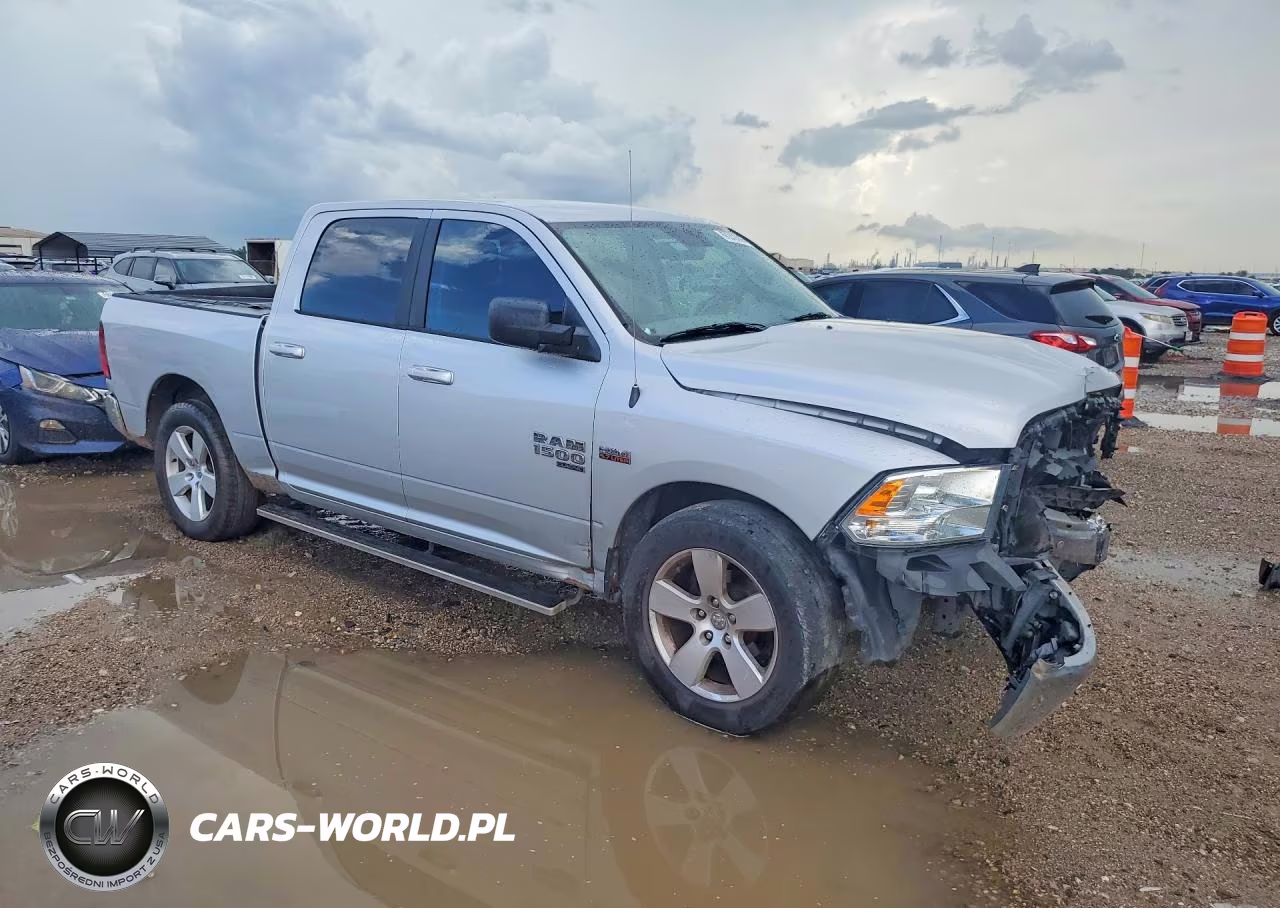 2019 Ram 1500 Classic Slt VIN:1C6RR6LT8KS564189 - 4