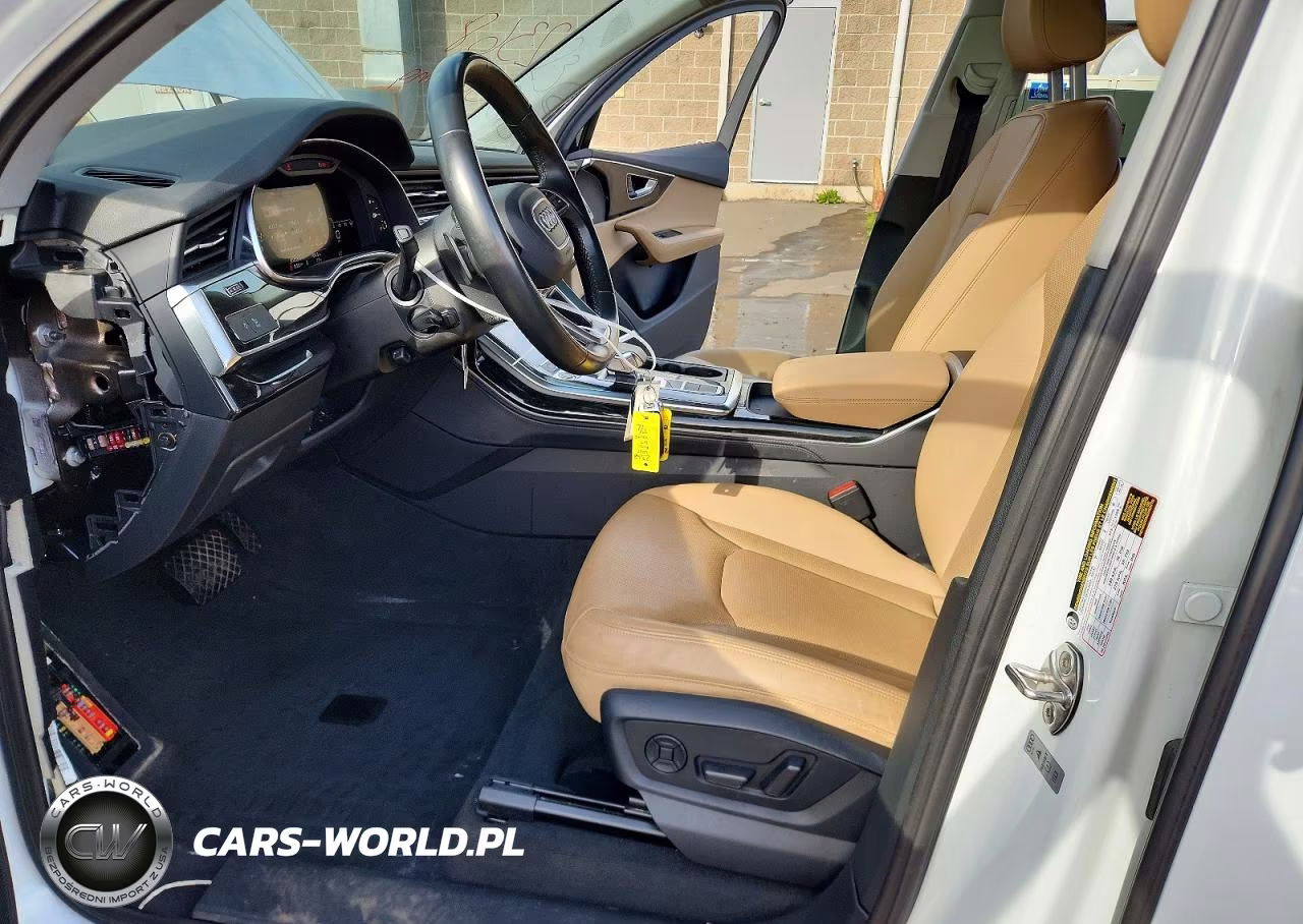 2022 Audi Q7 Premium Plus VIN:WA1LXBF74ND015216 - 7