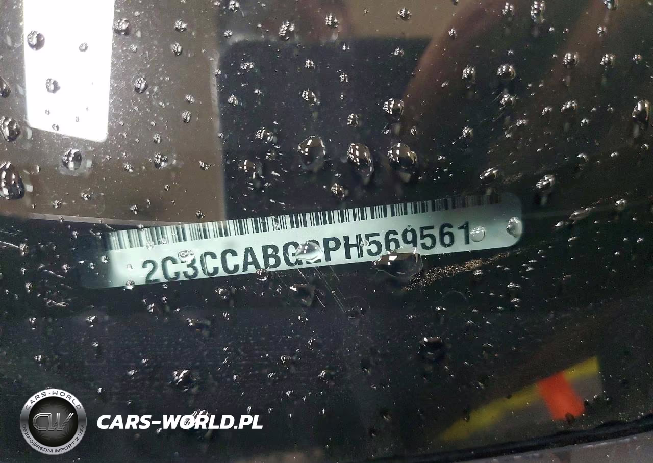 2023 Chrysler 300 S VIN:2C3CCABG2PH569561 - 13