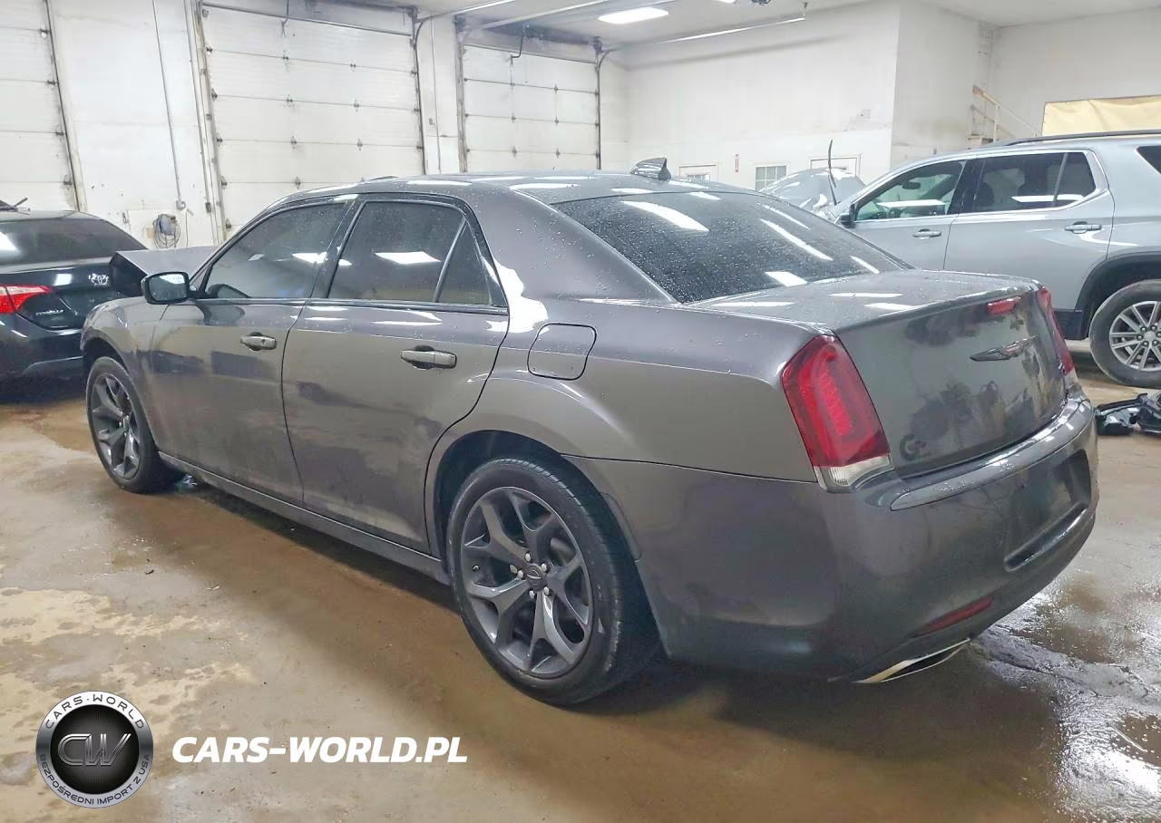 2023 Chrysler 300 S VIN:2C3CCABG2PH569561 - 2