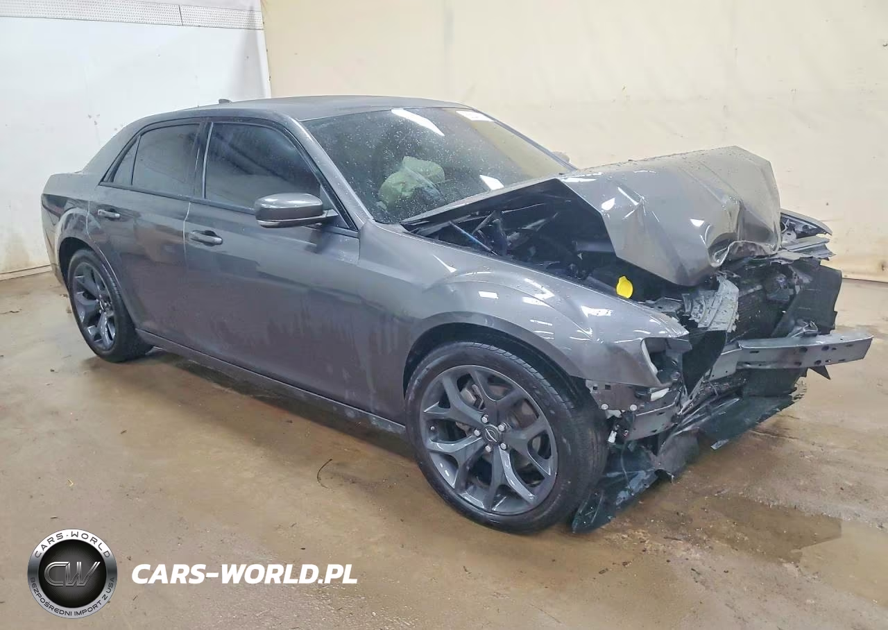 2023 Chrysler 300 S VIN:2C3CCABG2PH569561 - 4