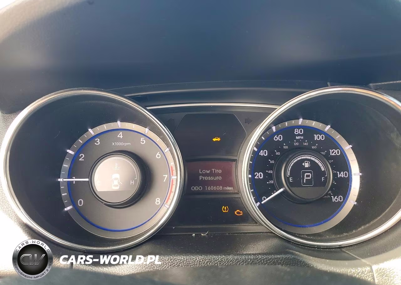 2011 Hyundai Sonata Tur VIN:5NPEC4AC8BH111592 - 9