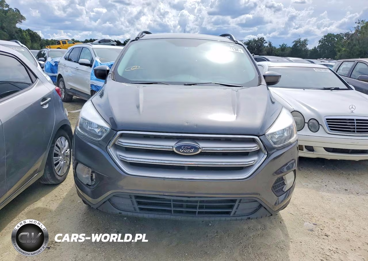 2018 Ford Escape Se VIN:1FMCU9GD4JUA75305 - 5