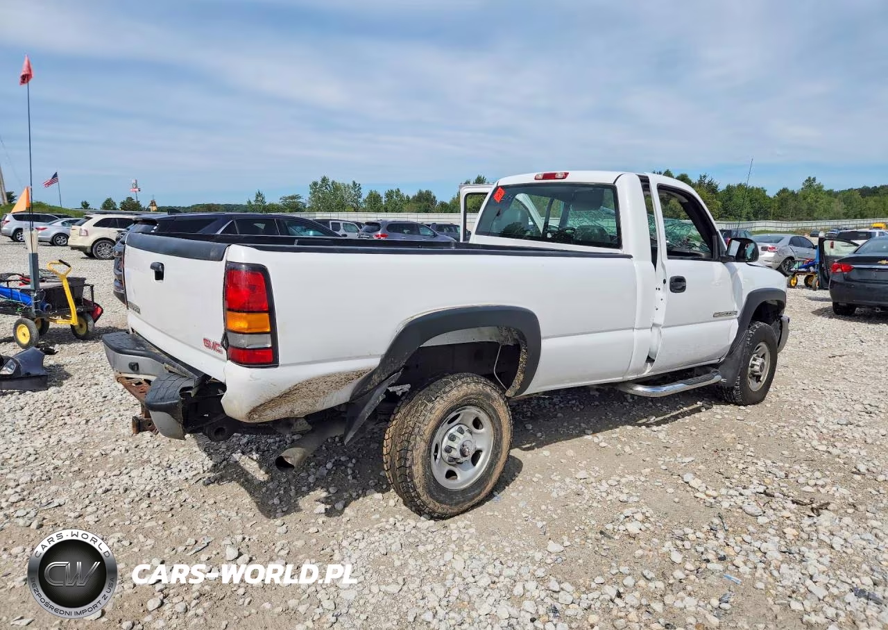 2004 GMC Sierra C2500 Heavy Duty VIN:1GTHC24U14E328717 - 3