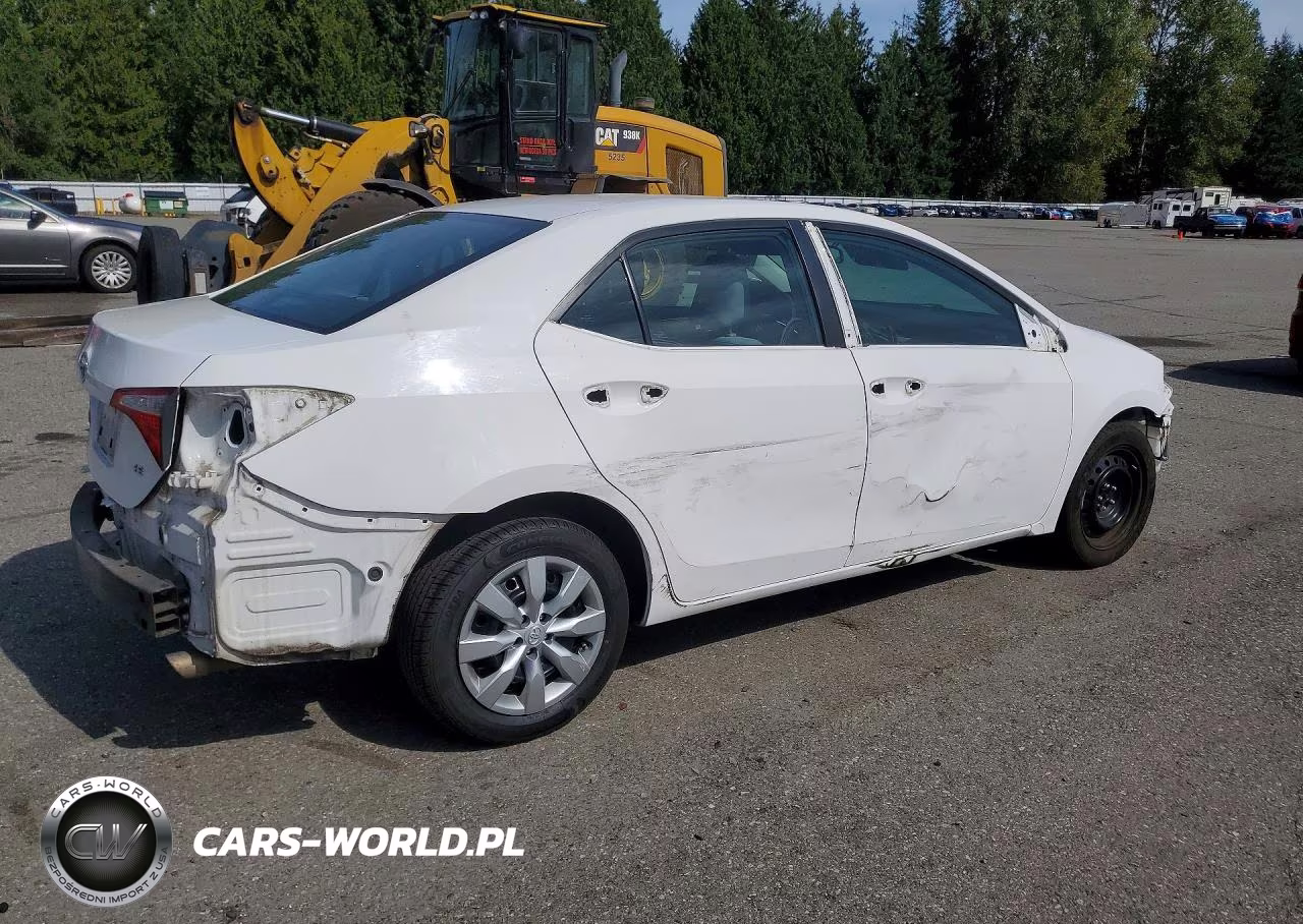 2016 Toyota Corolla Le VIN:2T1BURHE8GC551195 - 3