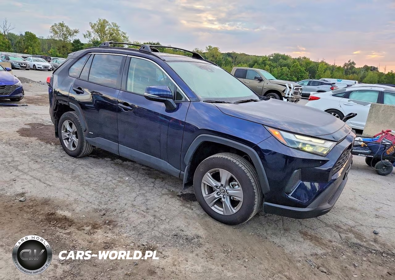 2025 Toyota Rav4 Hybrid Xle VIN:JTMRWRFV5SJ089929 - 4