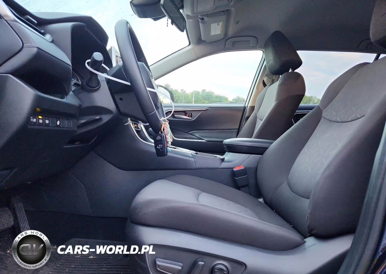 2025 Toyota Rav4 Hybrid Xle VIN:JTMRWRFV5SJ089929 - 7