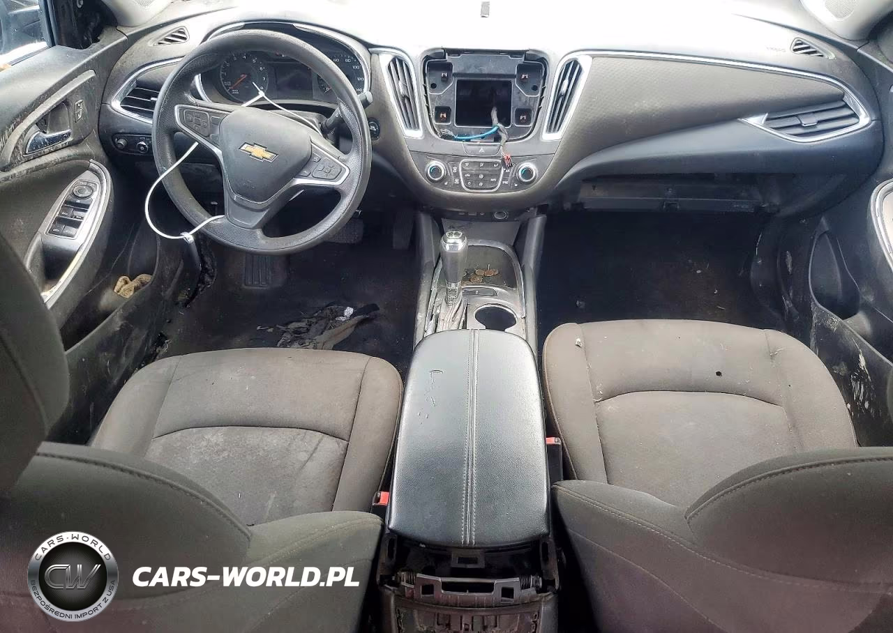 2019 Chevrolet Malibu Lt VIN:1G1ZD5ST6KF159503 - 8