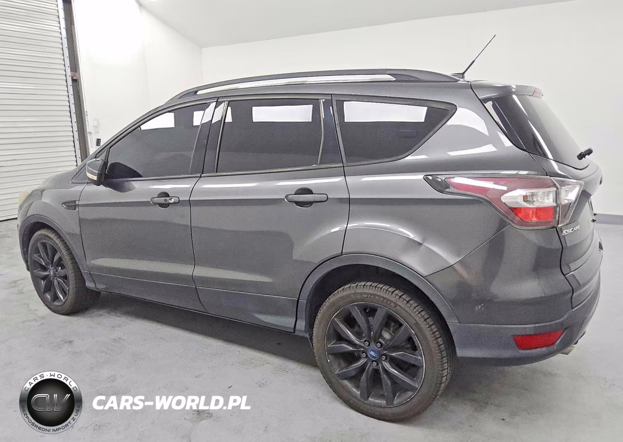 2017 Ford Escape Titanium VIN:1FMCU0JD4HUA22702 - 2