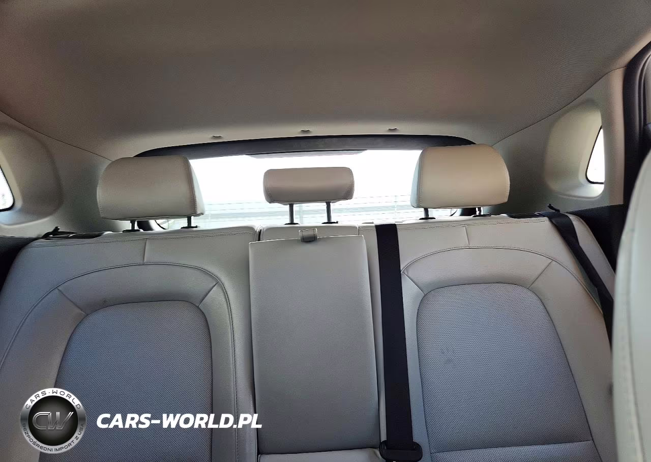 2023 Hyundai Kona Limited VIN:KM8K5CA32PU931263 - 10