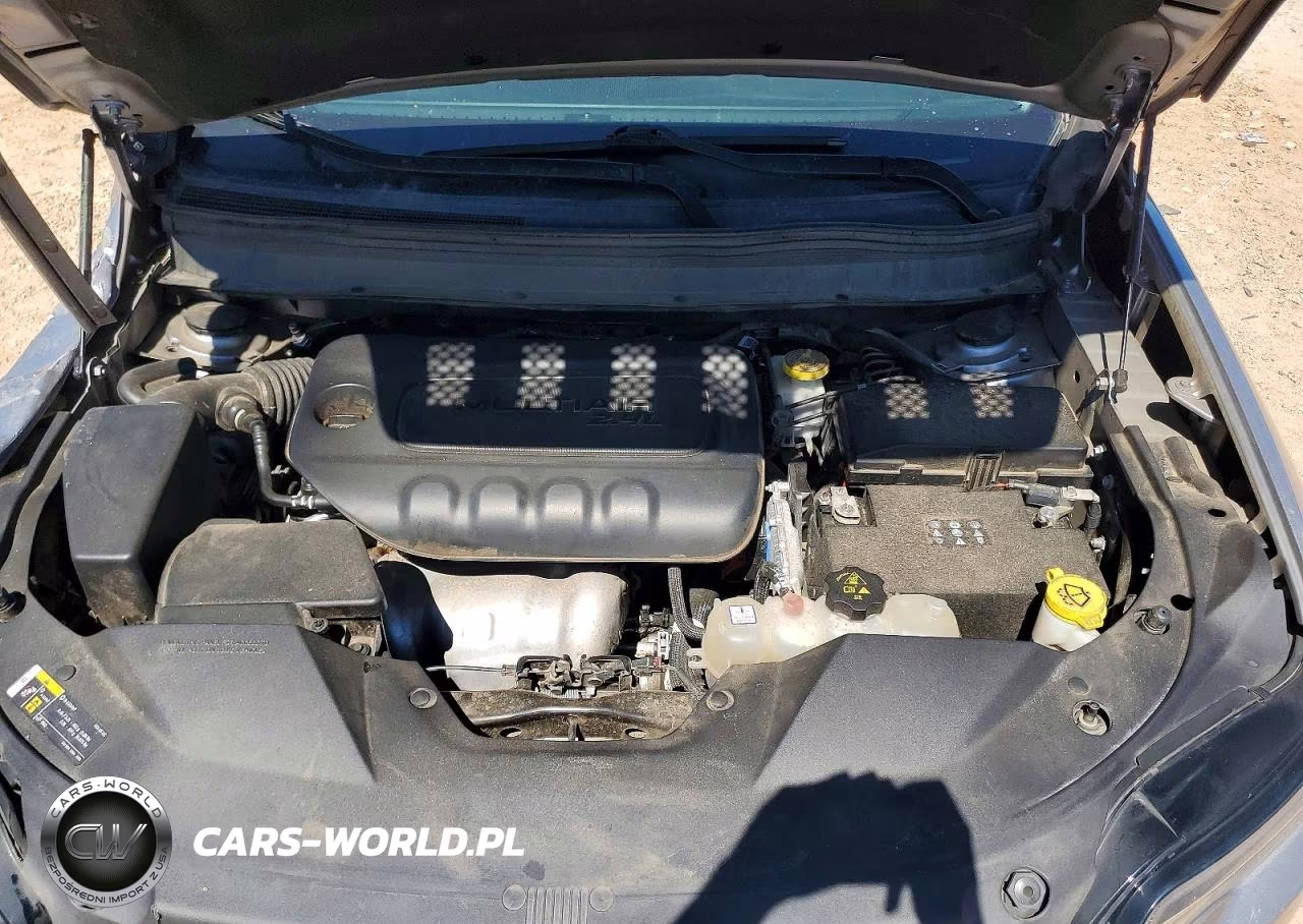 2019 Jeep Cherokee Latitude VIN:1C4PJLCBXKD455556 - 12