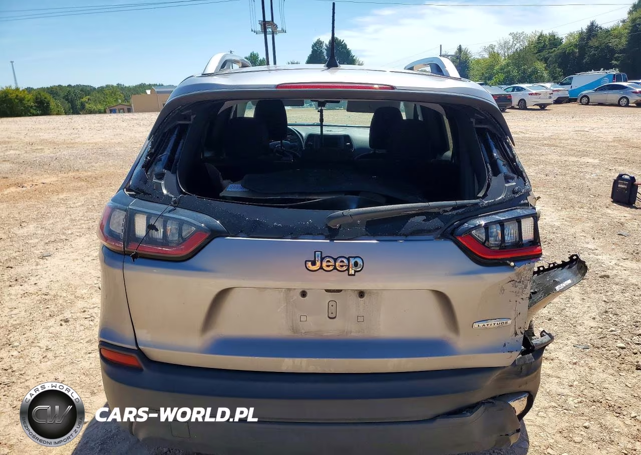 2019 Jeep Cherokee Latitude VIN:1C4PJLCBXKD455556 - 6