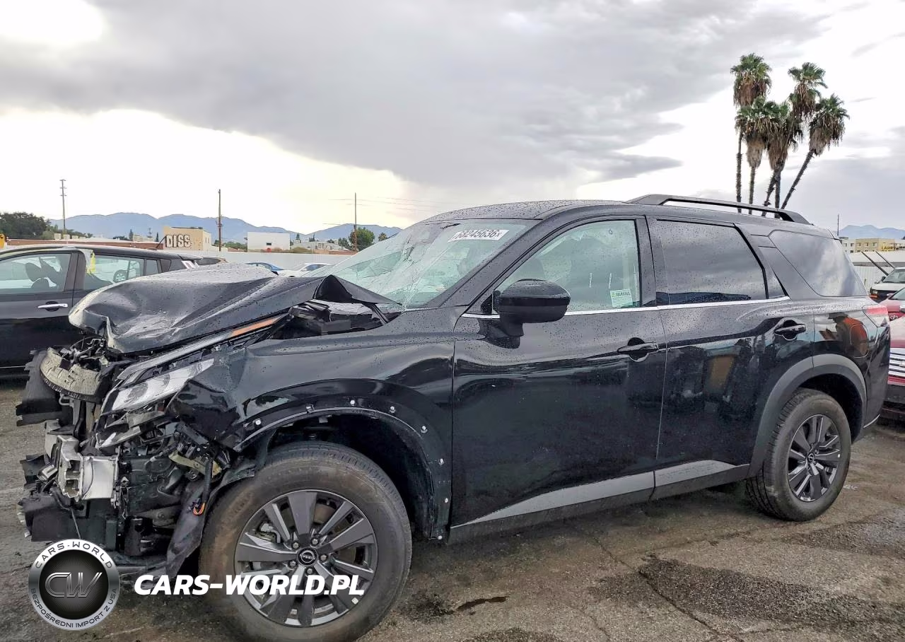 2026 Nissan Pathfinder Sv