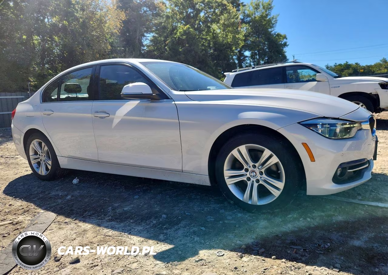 2018 BMW 330 Xi VIN:WBA8D9G5XJNU67909 - 4