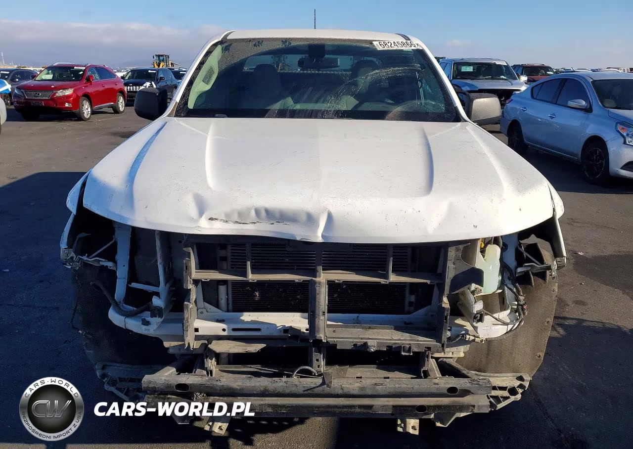 2018 Chevrolet Colorado VIN:1GCHSBEN3J1233704 - 5