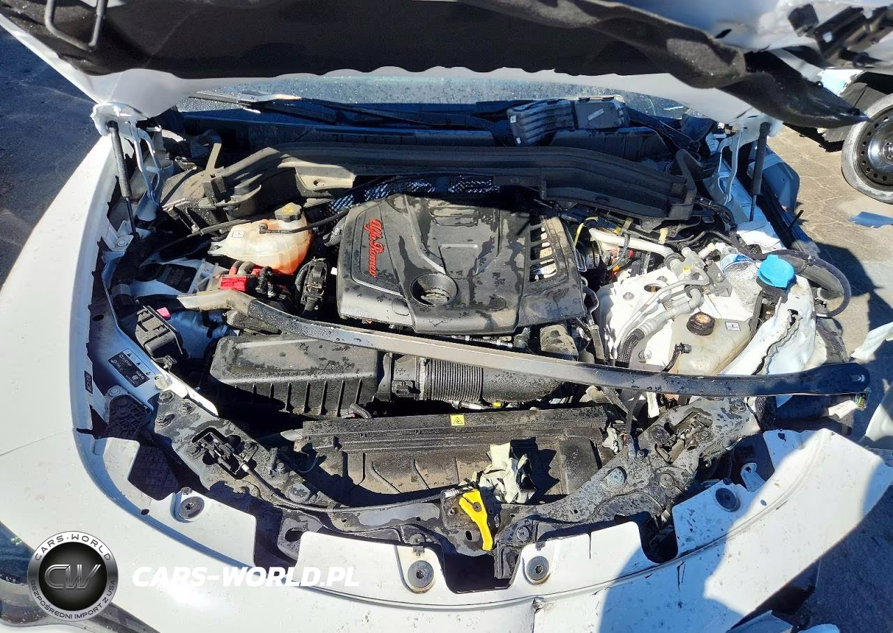 2024 Alfa Romeo Stelvio Ti VIN:ZASPAKBN3R7D78356 - 12
