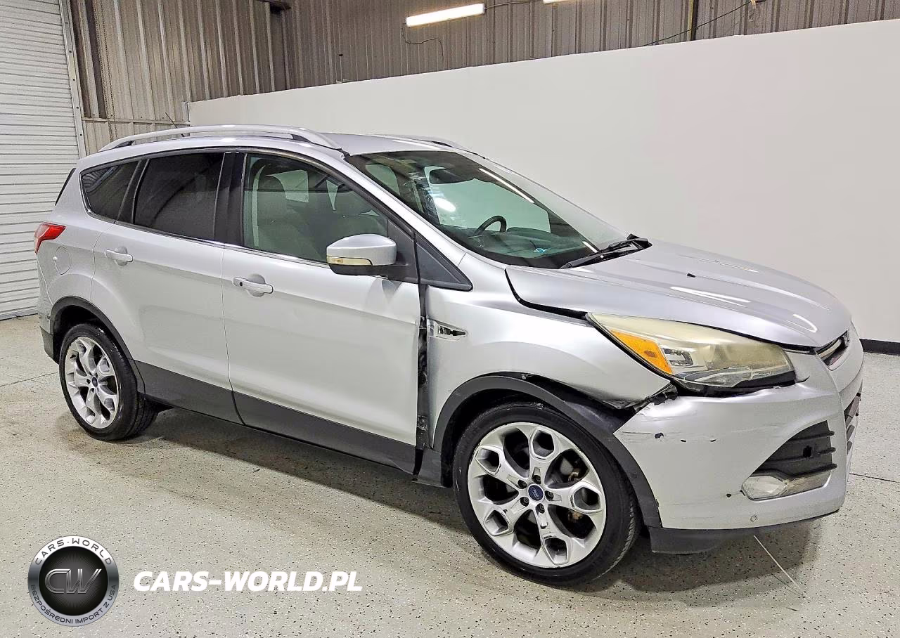2015 Ford Escape Titanium VIN:1FMCU0JX6FUB36613 - 4