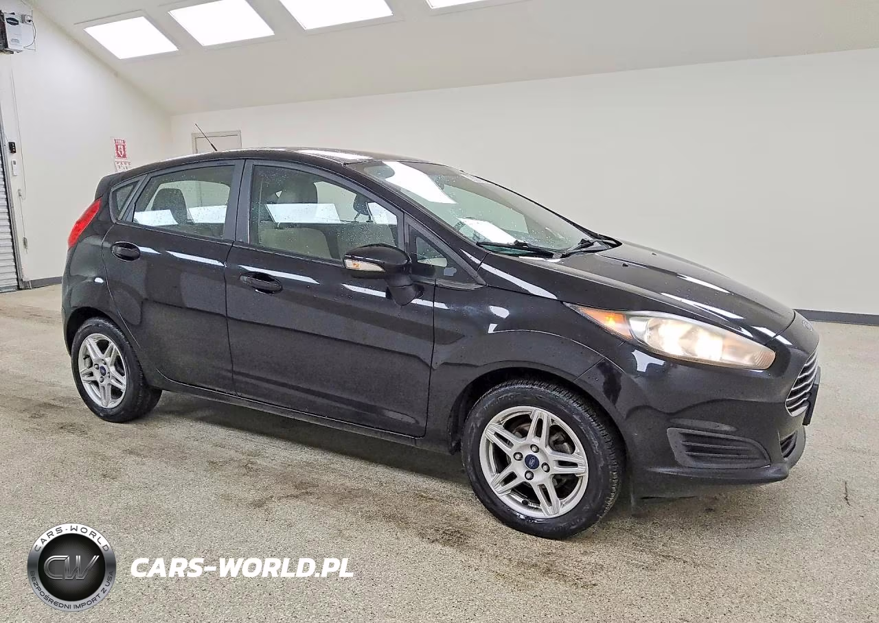 2018 Ford Fiesta Se VIN:3FADP4EJ8JM107808 - 4