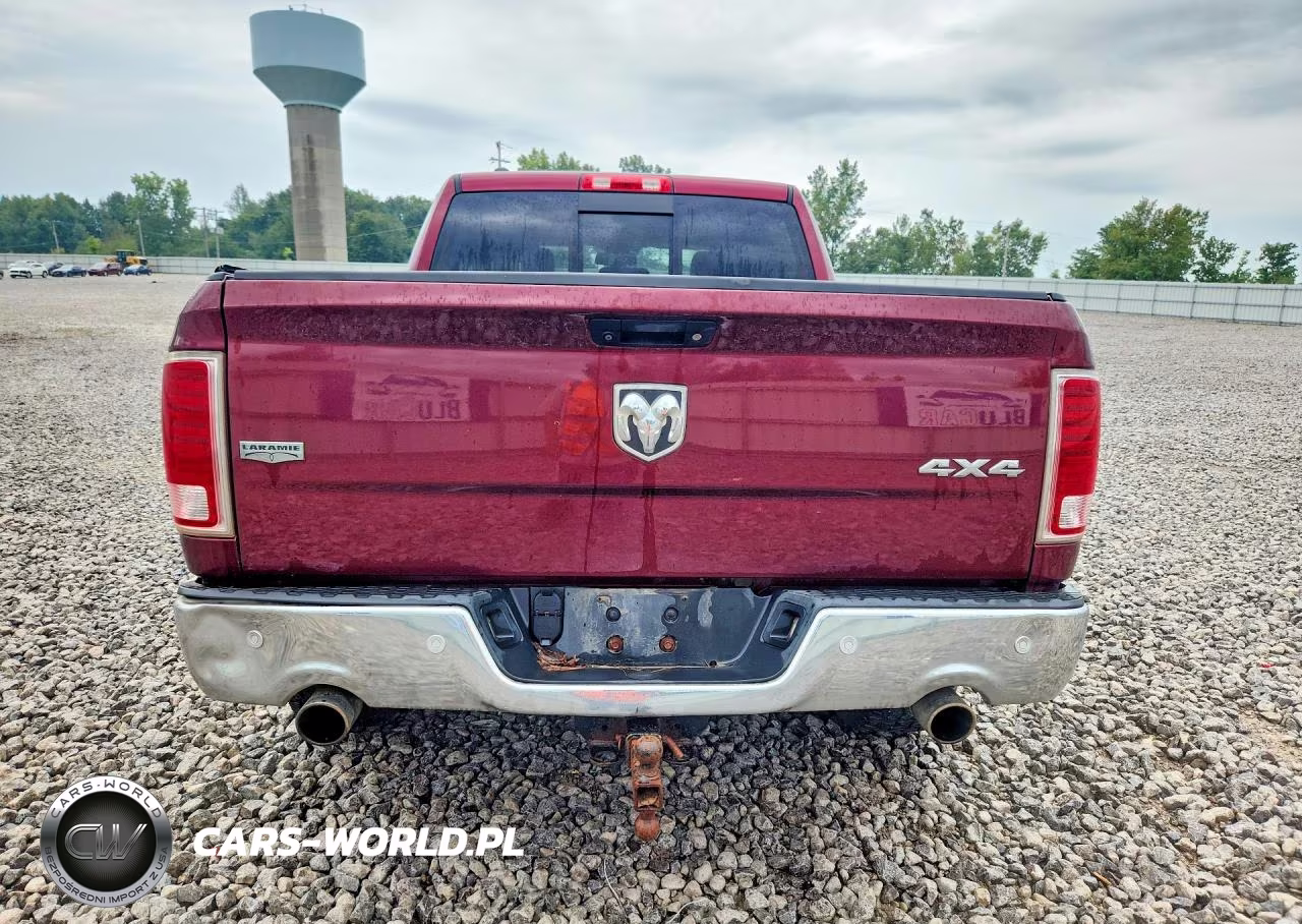 2017 Ram 1500 Laramie VIN:1C6RR7NT1HS626835 - 6