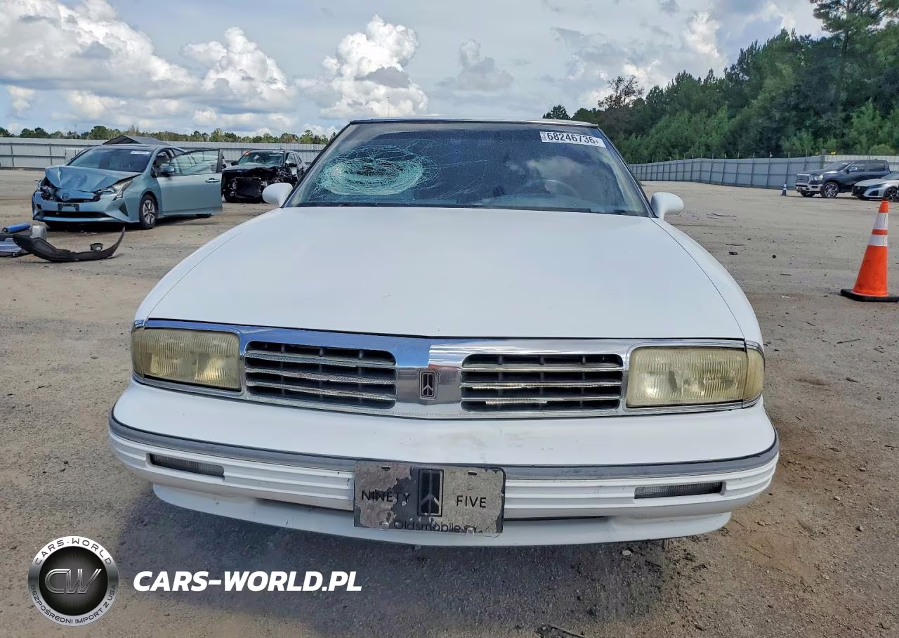 1995 Oldsmobile 98 Regency Elite VIN:1G3CX52K6S4306863 - 5