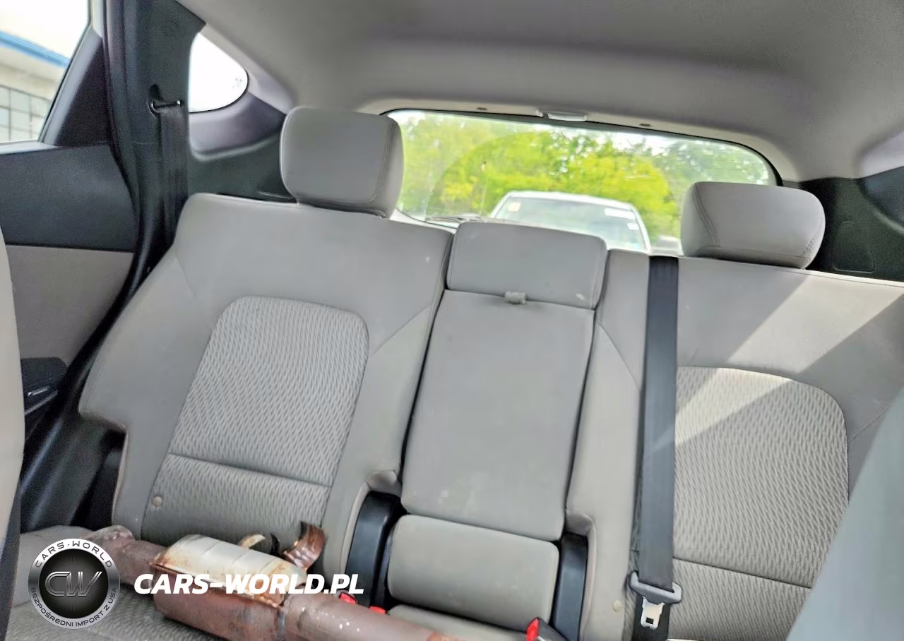 2015 Hyundai Santa Fe Sport 2.4L VIN:5XYZTDLB9FG299302 - 10