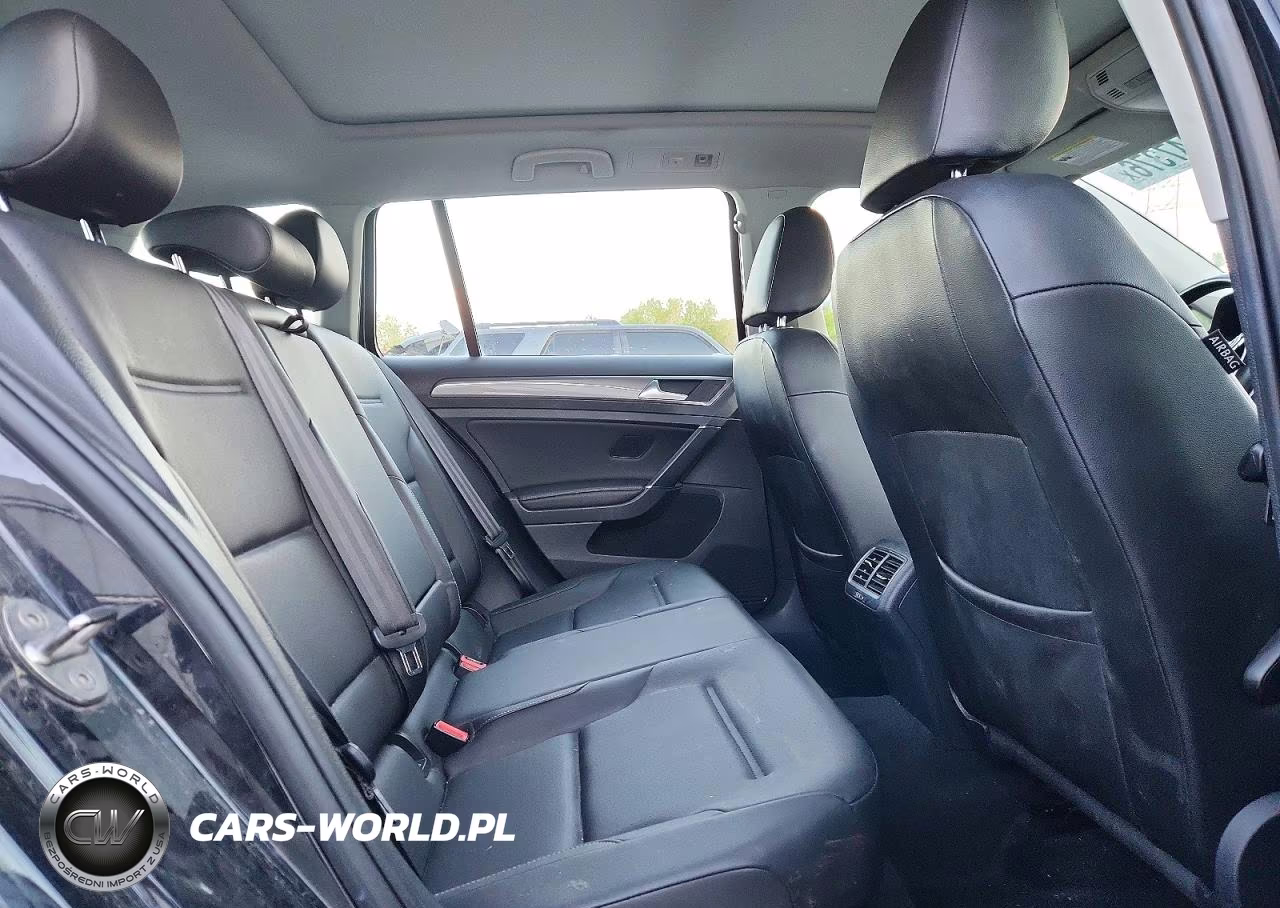 2019 Volkswagen Golf Alltrack S VIN:3VWM17AU3KM515841 - 10