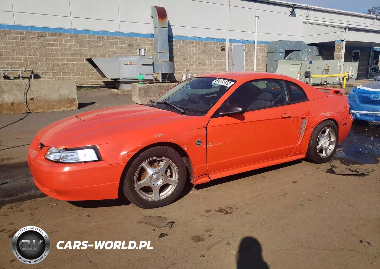 2004 Ford Mustang