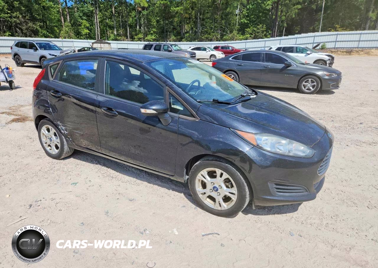 2015 Ford Fiesta Se VIN:3FADP4EJ7FM140841 - 4