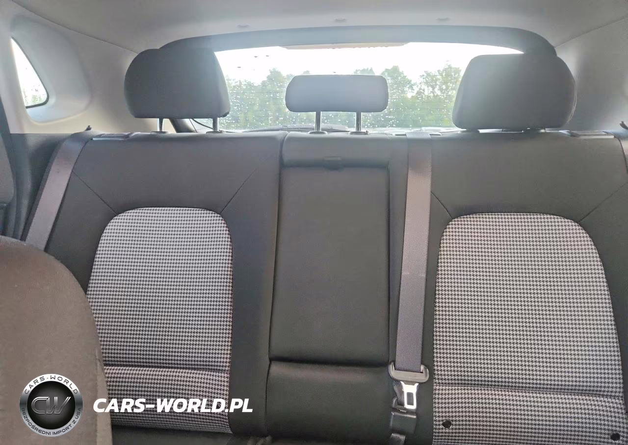 2019 Hyundai Kona Sel VIN:KM8K2CAA0KU323953 - 10