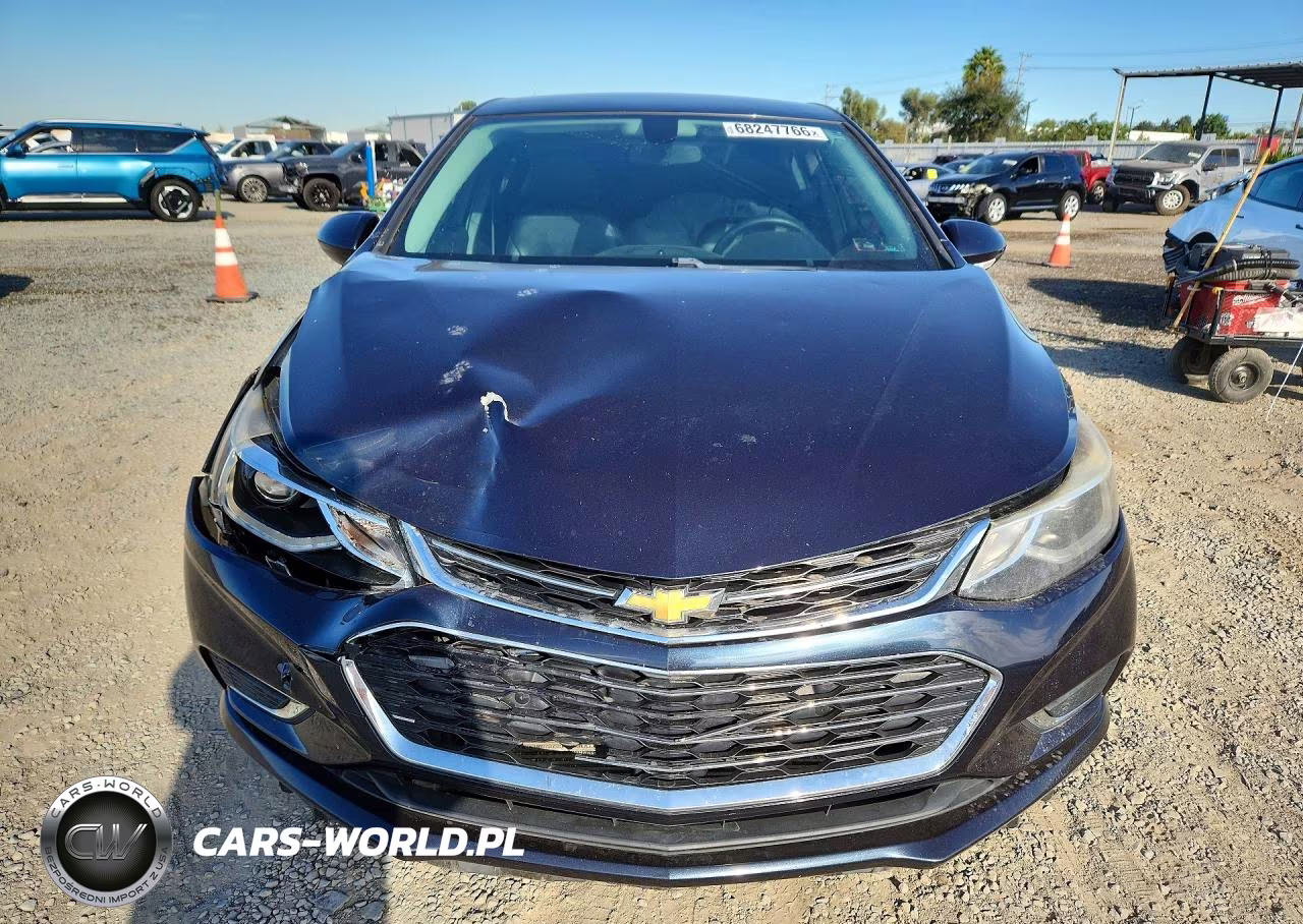 2016 Chevrolet Cruze Premier VIN:1G1BG5SM4G7281618 - 5