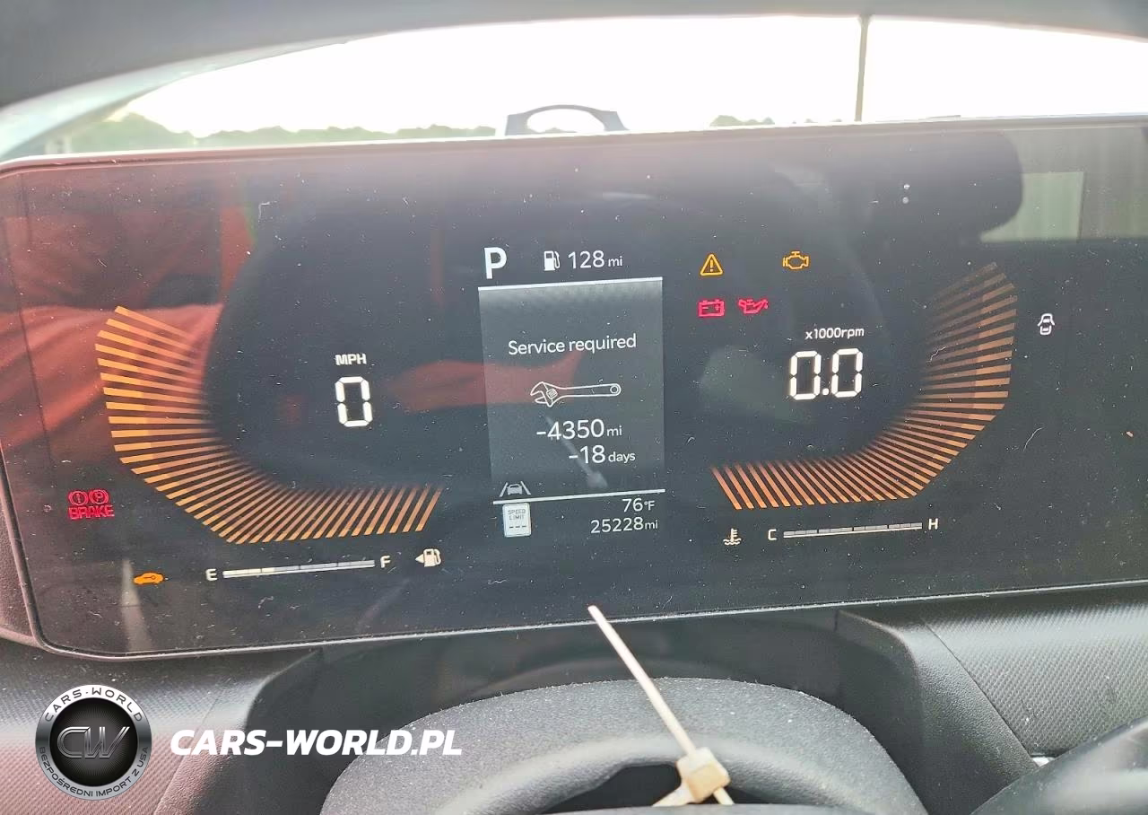 2025 Kia K4 Lxs VIN:3KPFT4DE3SE091385 - 9