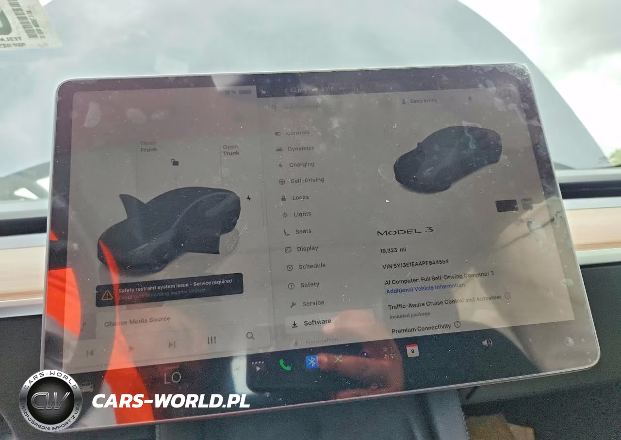 2023 Tesla Model 3 VIN:5YJ3E1EA4PF644554 - 9