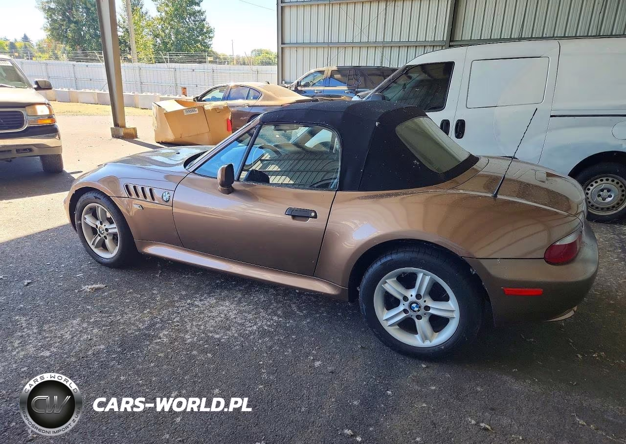 2001 BMW Z3 2.5 VIN:0LDL0T63172366 - 2
