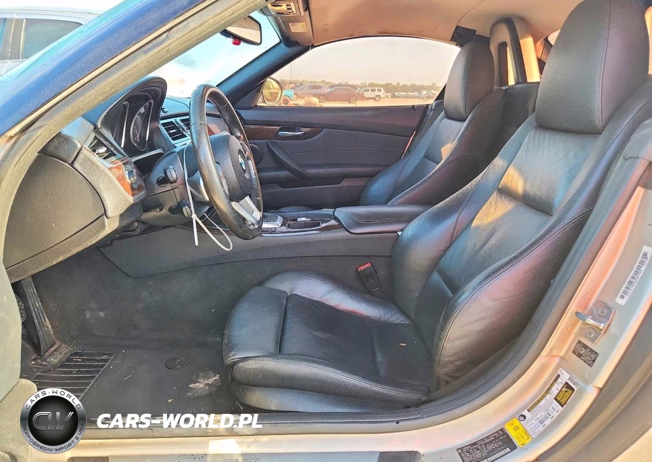 2010 BMW Z4 Sdrive35I VIN:WBALM7C56AE381971 - 7