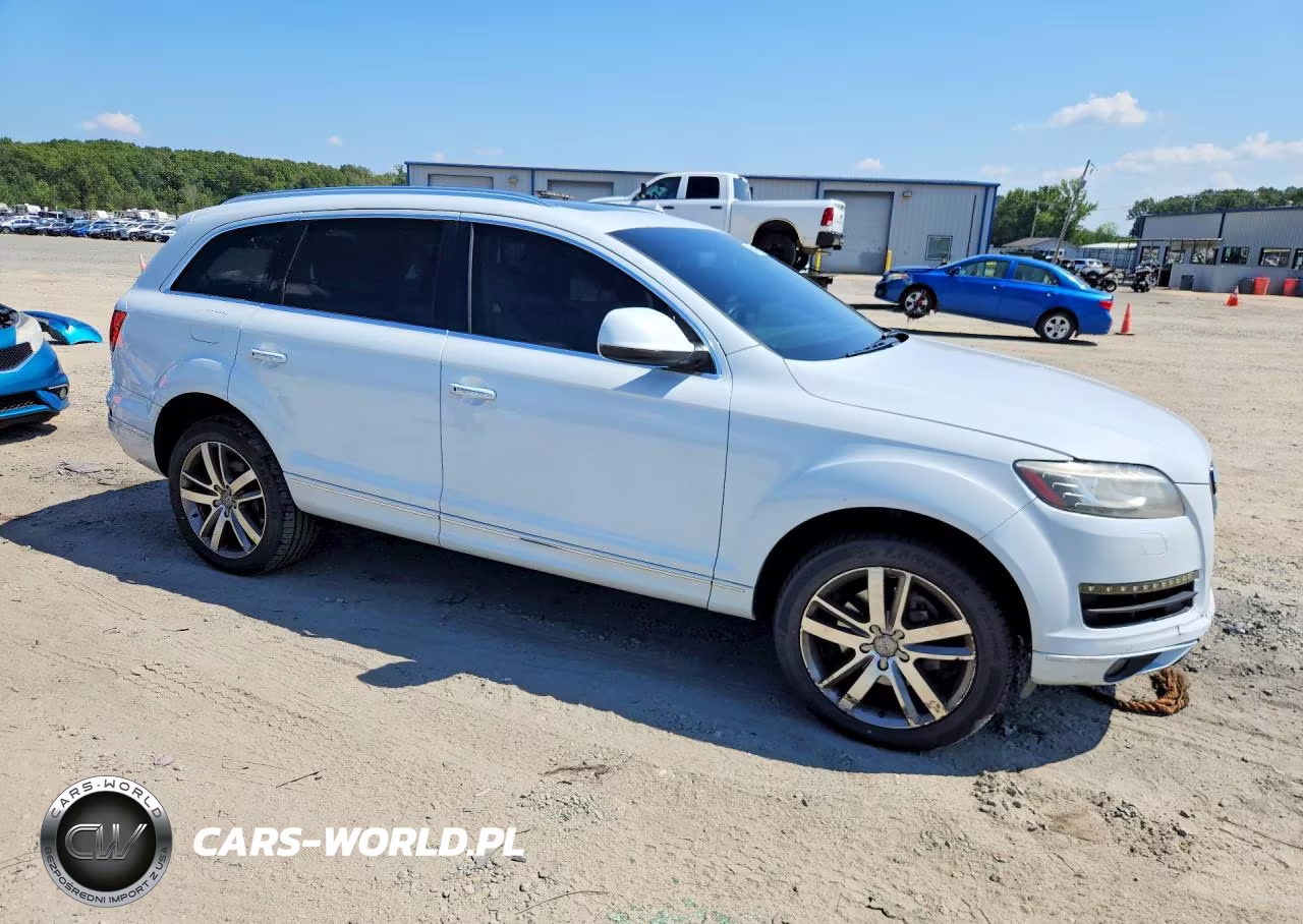 2013 Audi Q7 Prestige VIN:WA1VMAFE9DD015737 - 4