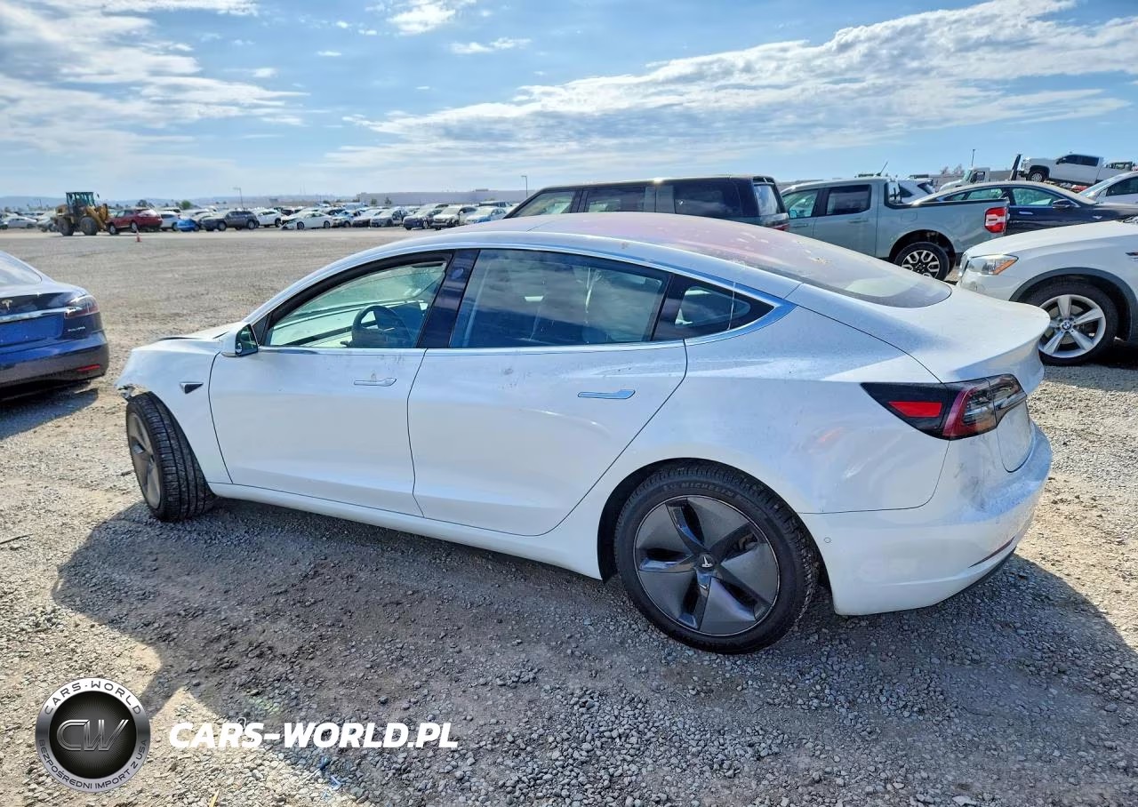 2018 Tesla Model 3 VIN:5YJ3E1EA7JF017256 - 2