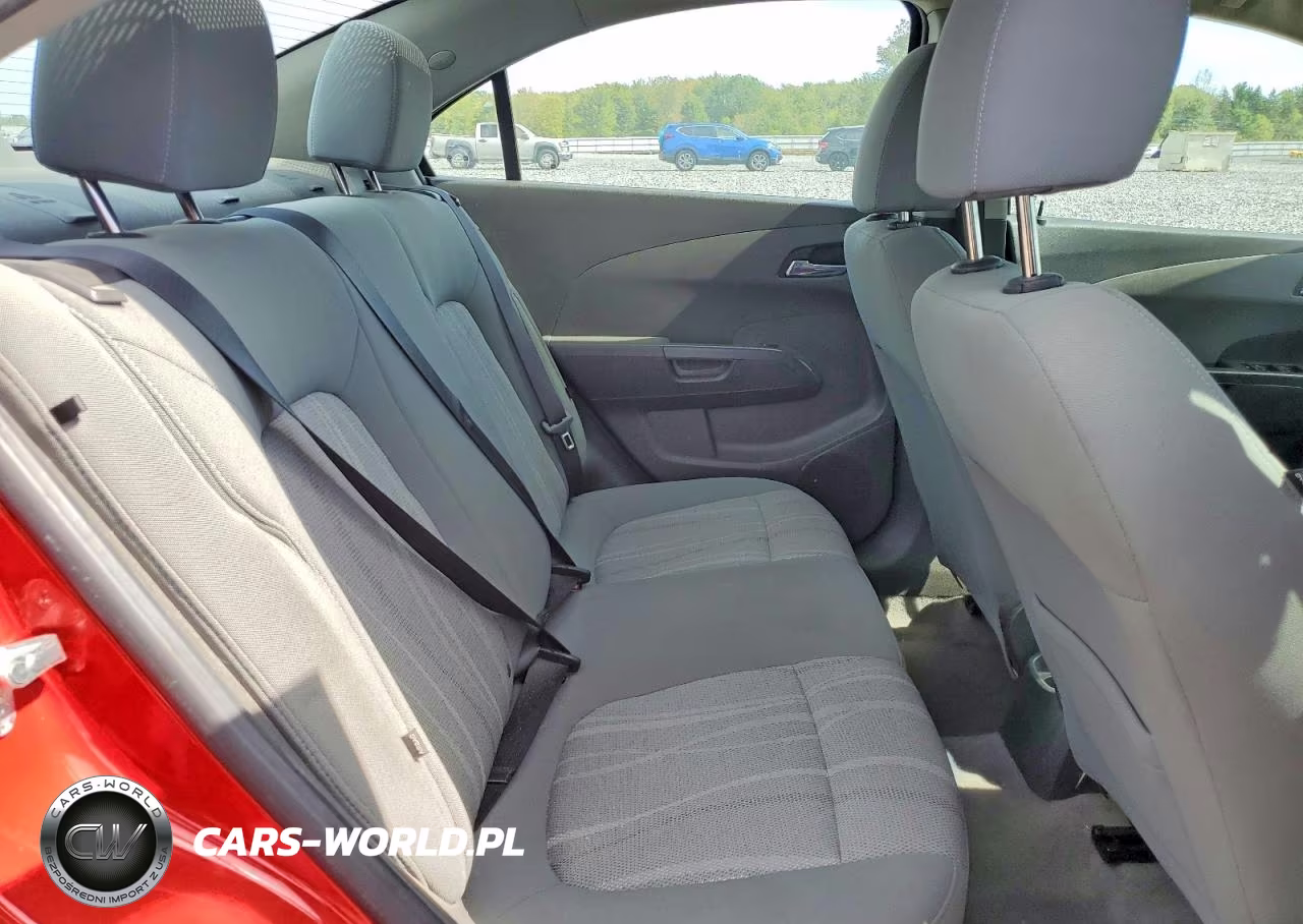 2012 Chevrolet Sonic Lt VIN:1G1JC5SH8C4106083 - 10