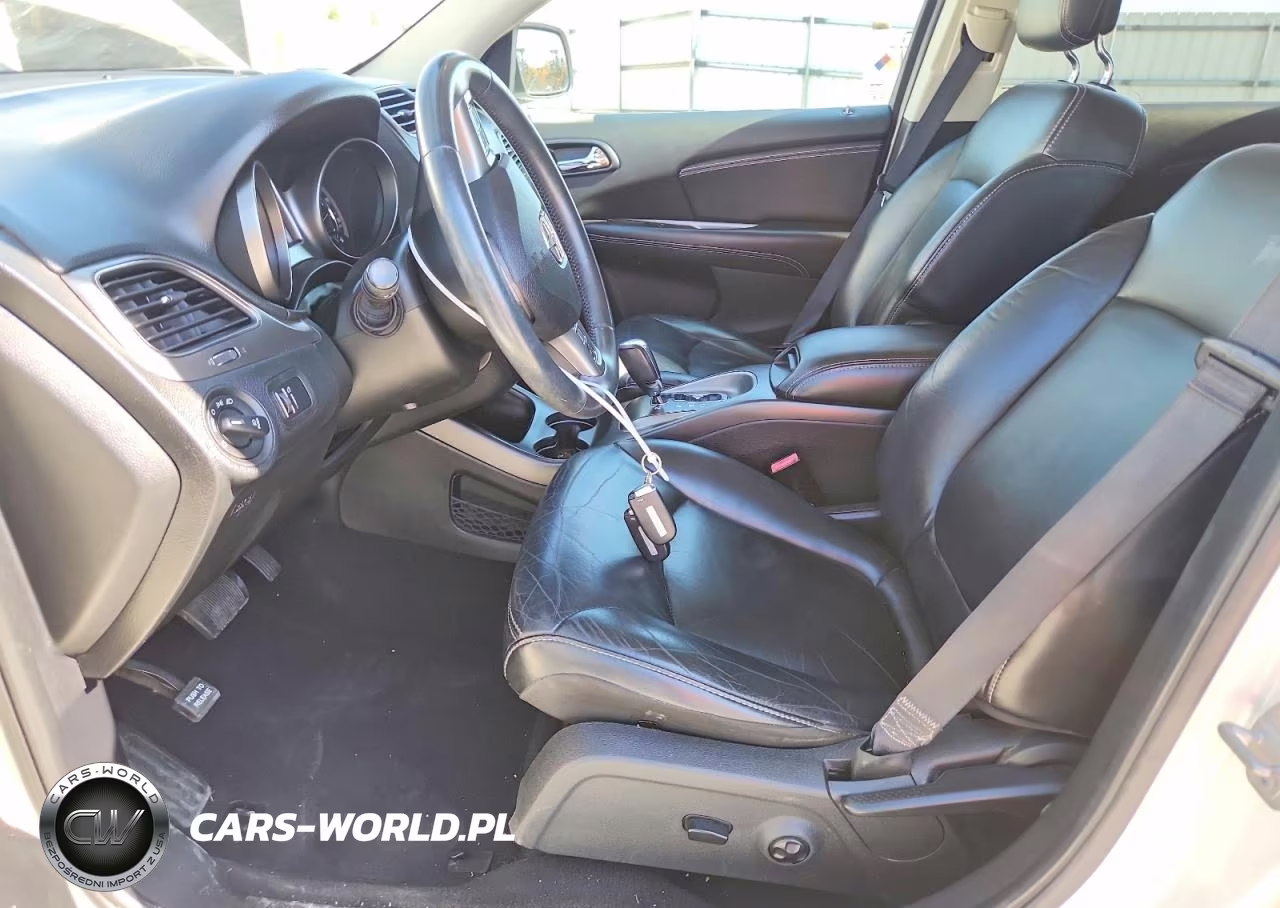 2016 Dodge Journey Crossroad VIN:3C4PDDGG5GT124839 - 7