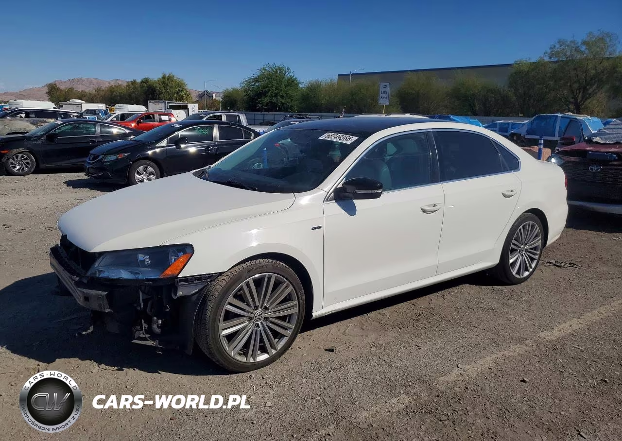 2015 Volkswagen Passat Se VIN:1VWBT7A32FC068192 - 1