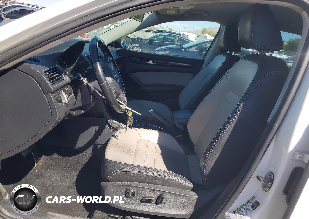 2015 Volkswagen Passat Se VIN:1VWBT7A32FC068192 - 7
