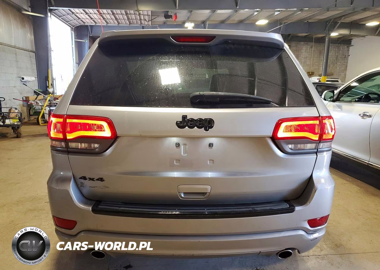 2015 Jeep Grand Cherokee Laredo VIN:1C4RJFAG8FC749087 - 6