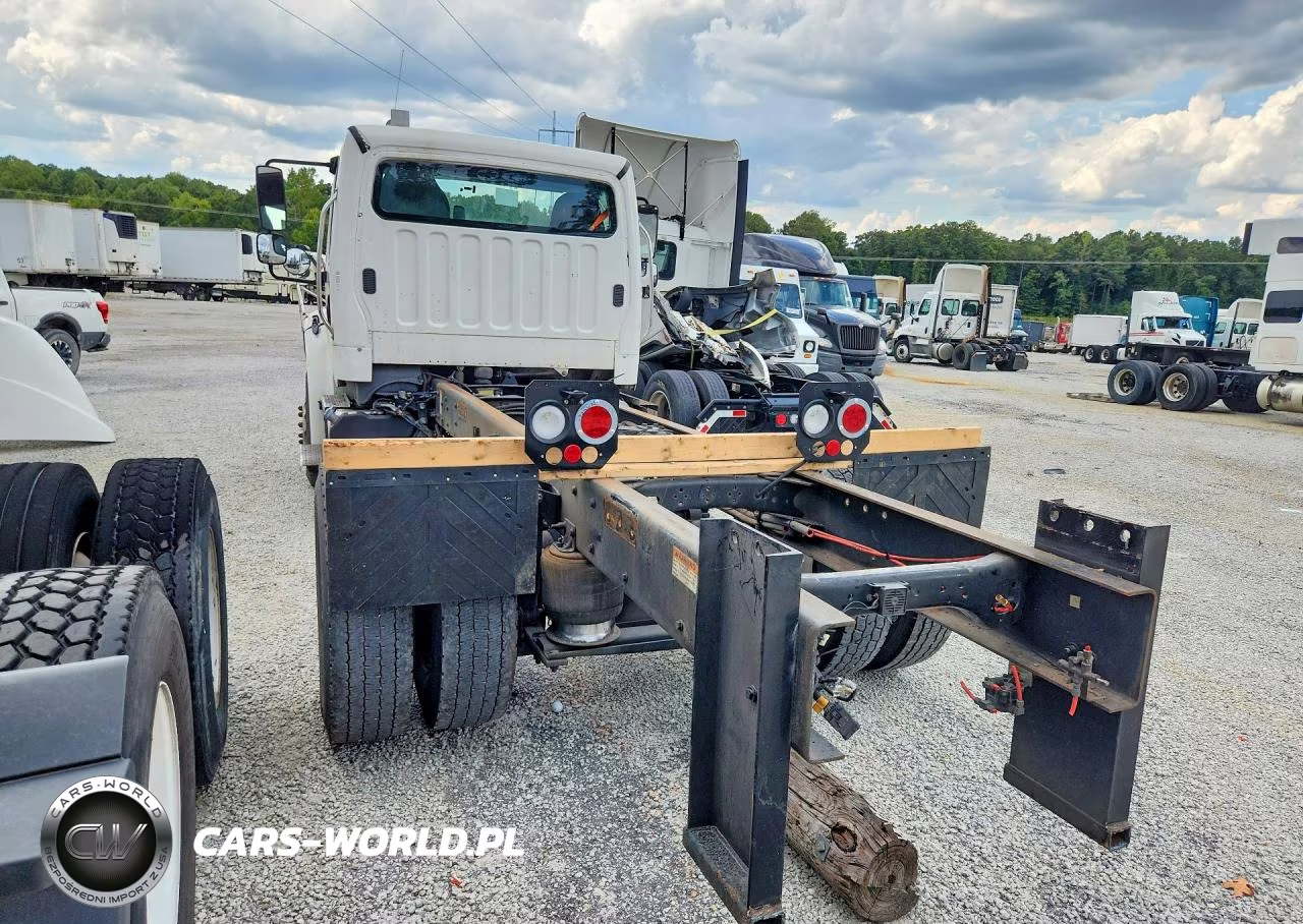 2015 Freightliner M2 106 Med VIN:1FVACXDT7FHGM7988 - 2