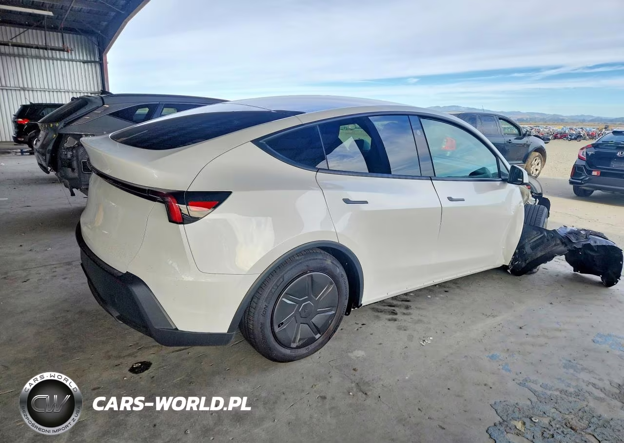 2026 Tesla Model Y VIN:7SAYGDED4TA736964 - 3